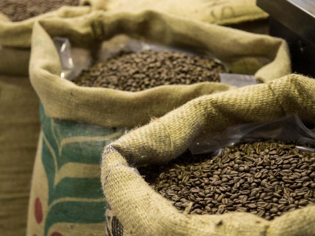 فروش دان قهوه برشته شده و ارسال سراسر کشور